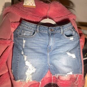 Fashion Nova Distressed Denim Summer Shorts Size M